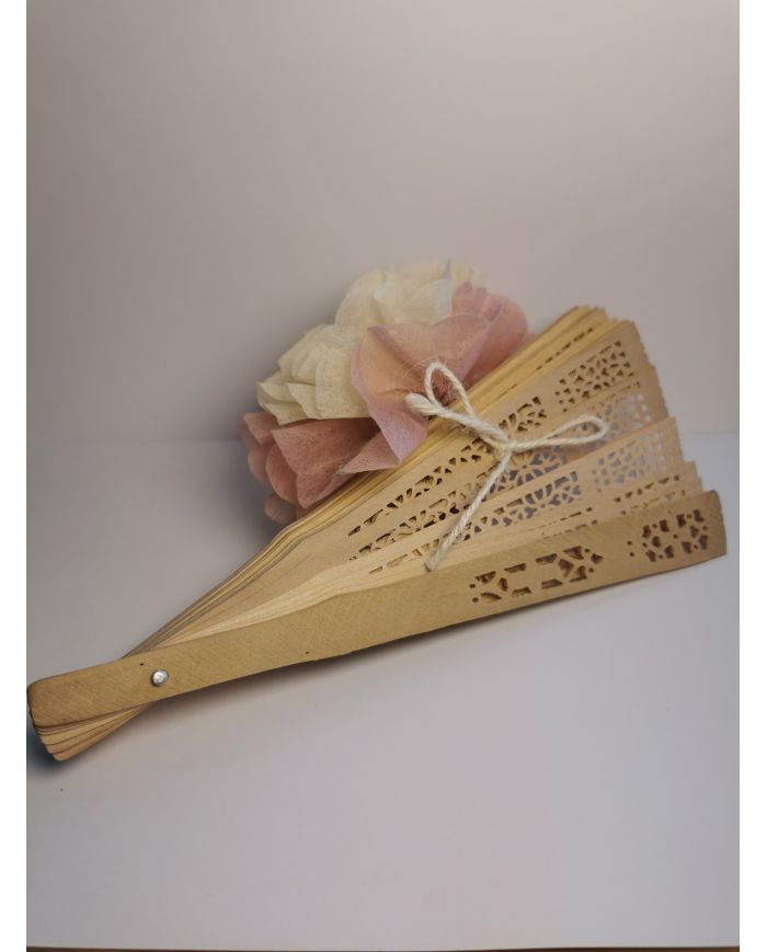éventail bois avec ballotin dragées